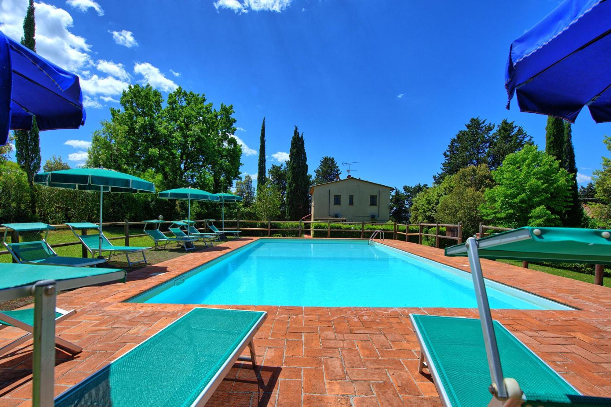 Villa Picchio By Posarellivillas Volterra Exterior photo